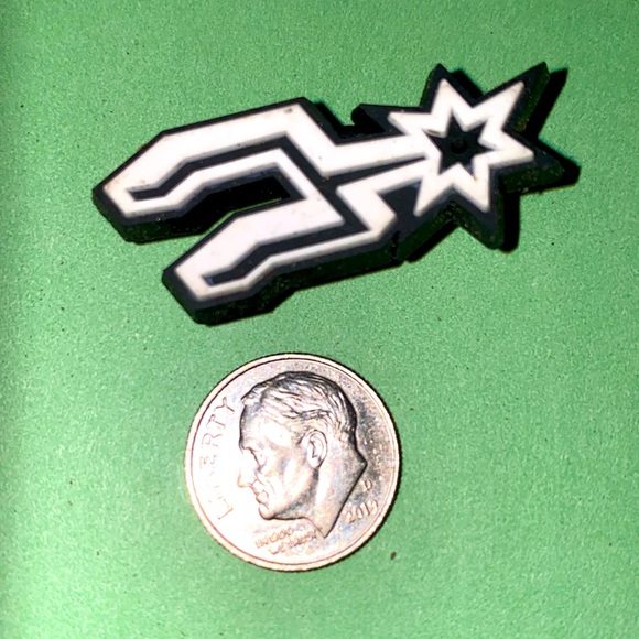(10 for $15) San Antonio Spurs Basketball 🏀 Crocs Shoe Charms - Picture 1 of 1